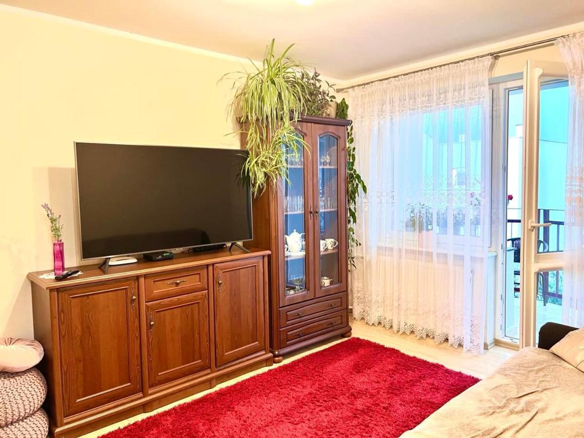 Appartamento Apartament Pod Lipami Giżycko Esterno foto