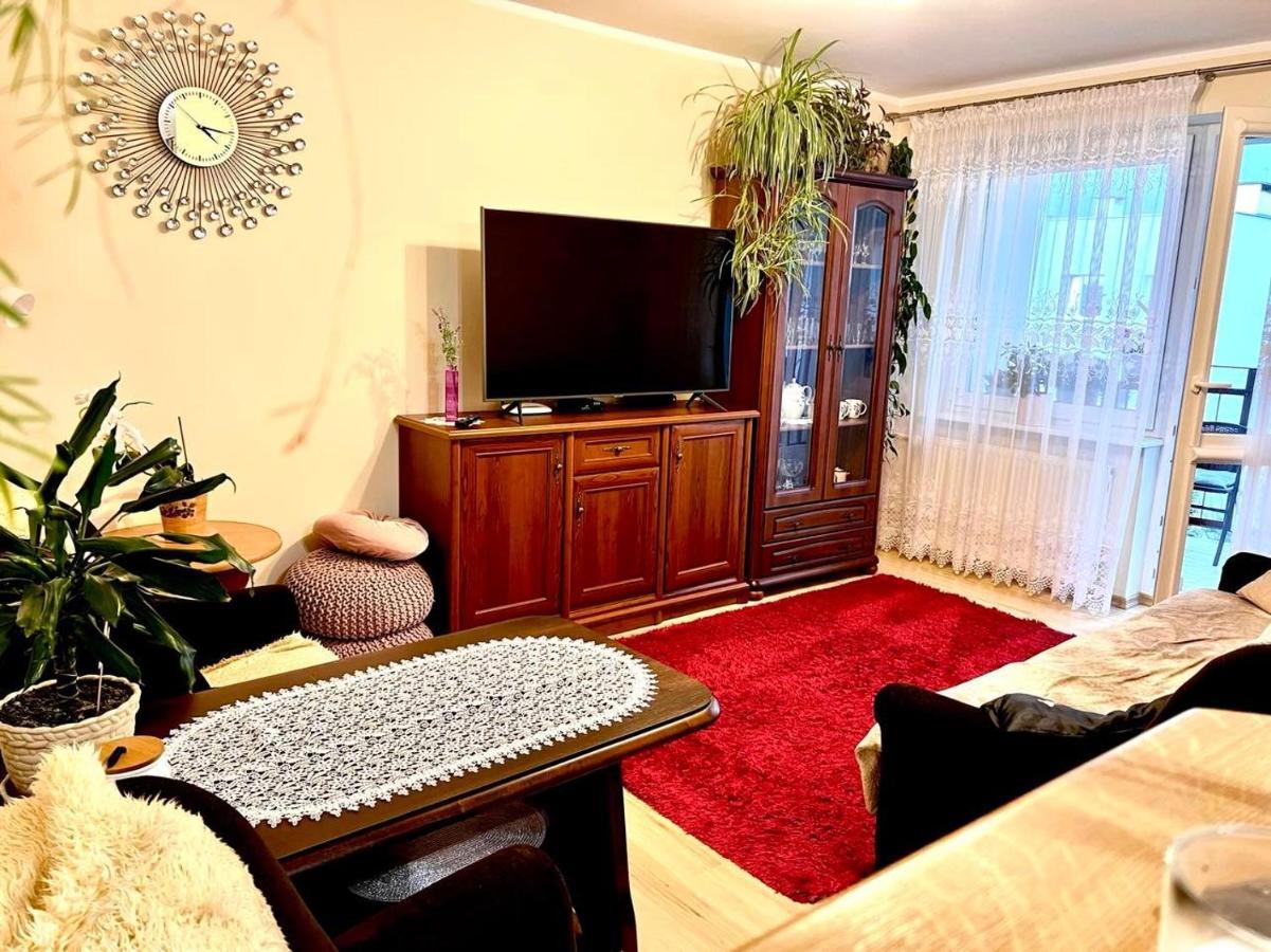 Appartamento Apartament Pod Lipami Giżycko Esterno foto